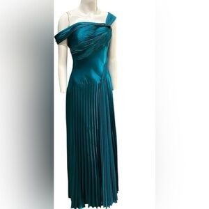 La Femme, Teal, Pleated Satin One-Shoulder Dress, Size 8
